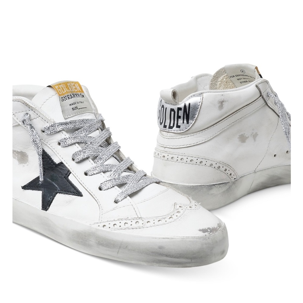GOLDEN GOOSE
Deluxe Brand Women's Mid Star Mid
Top Sneakers